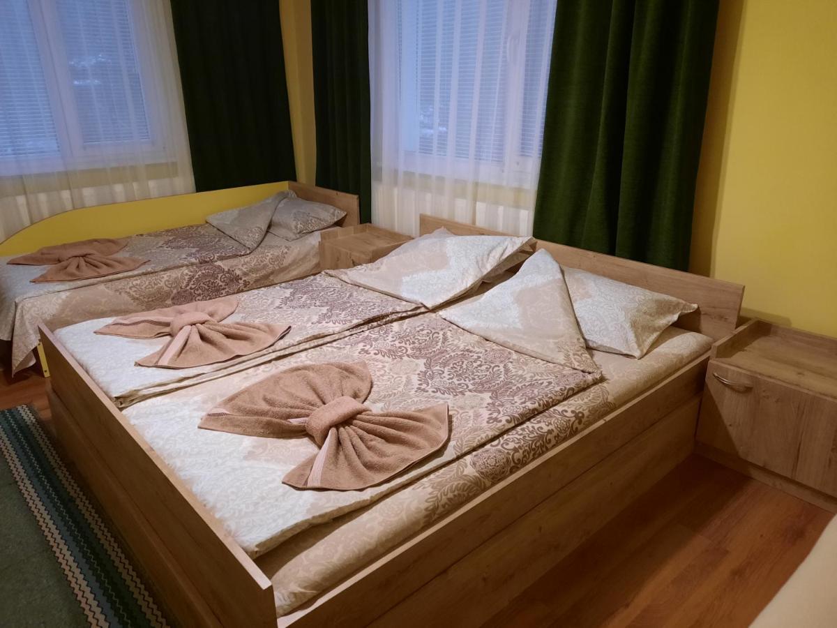 Lazar Raykov Holiday home Ribarica