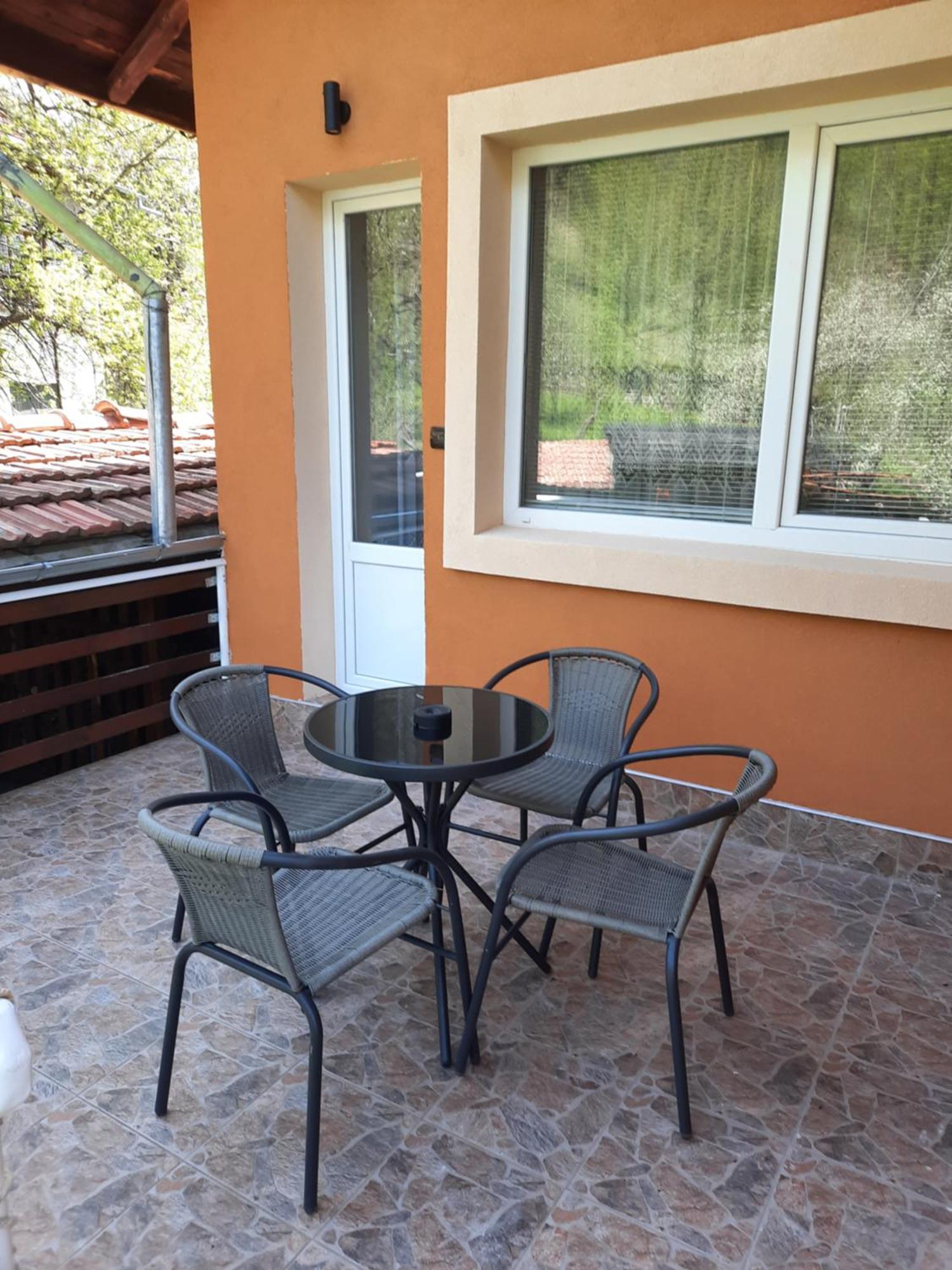 Lazar Raykov Holiday home *