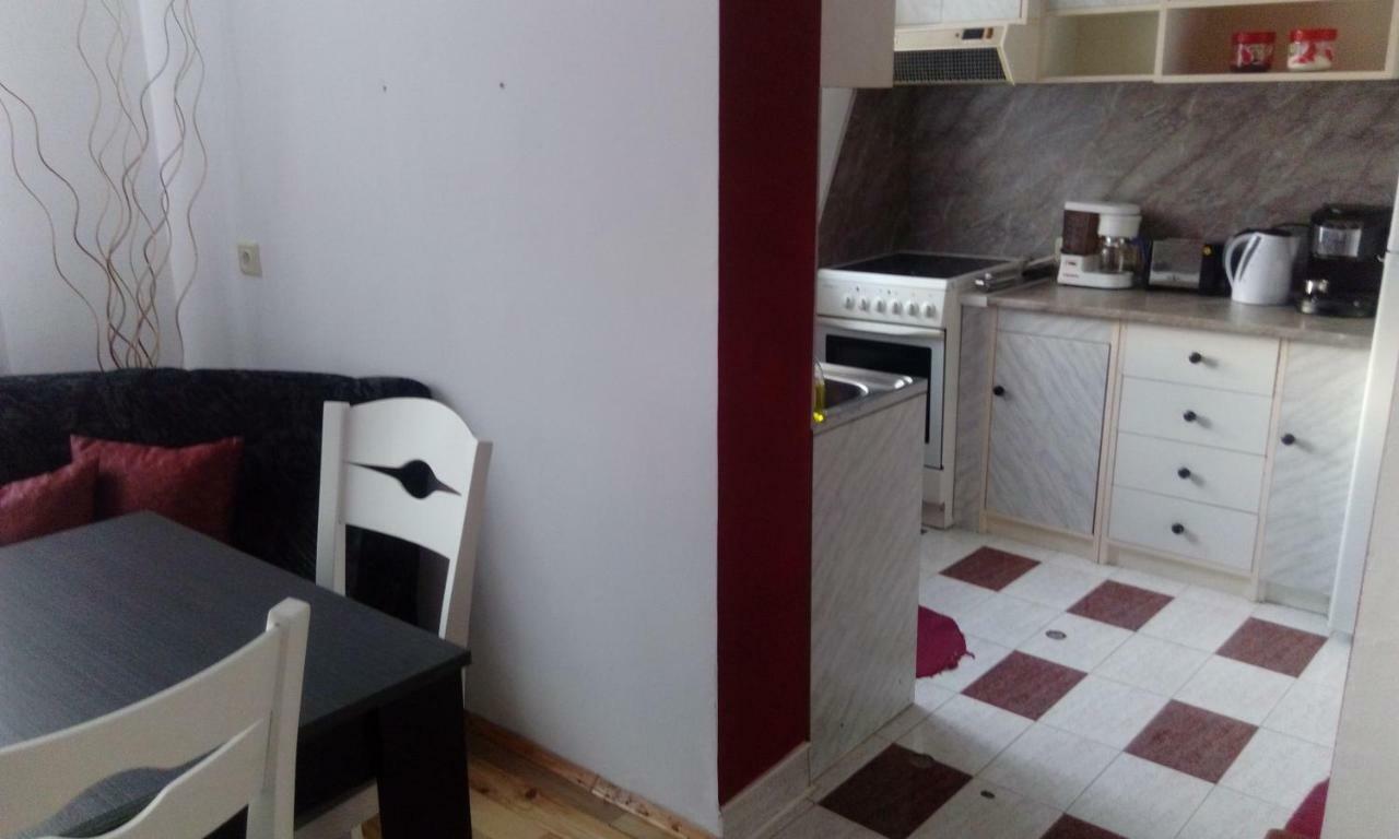 Holiday home Lazar Raykov *